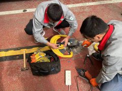 <b>解決客戶難題 筑牢服務(wù)意識 燃熱在行動</b>